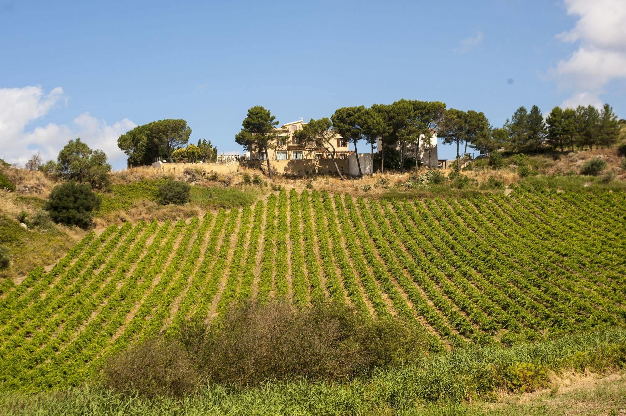Feudo Del Biviere Villa Santa Ninfa Екстериор снимка